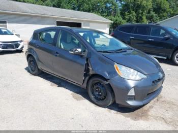  Salvage Toyota Prius c