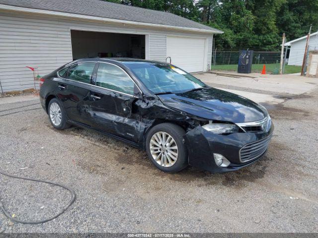  Salvage Toyota Avalon Hybrid