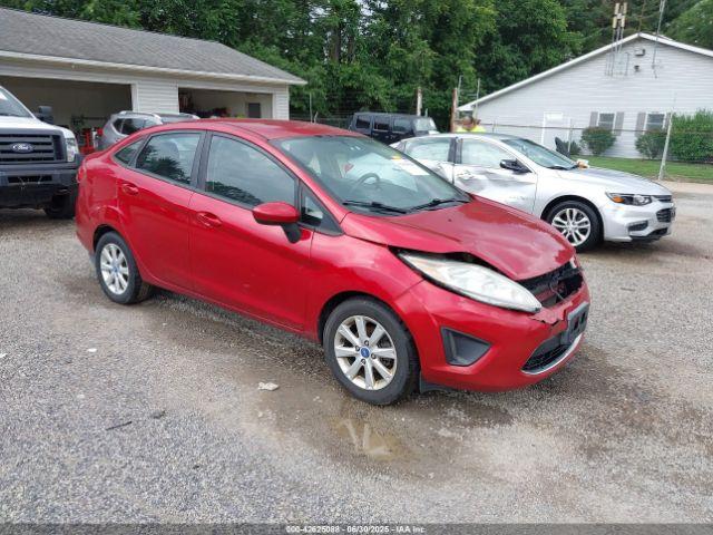  Salvage Ford Fiesta