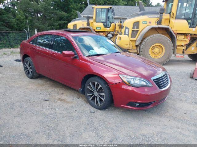  Salvage Chrysler 200