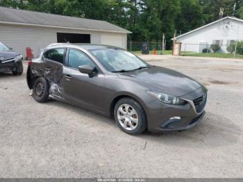  Salvage Mazda Mazda3