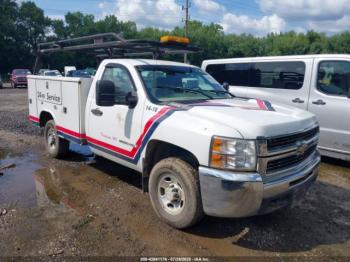  Salvage Chevrolet Silverado 2500