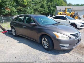  Salvage Nissan Altima