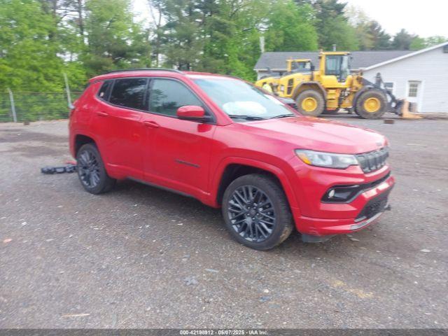  Salvage Jeep Compass