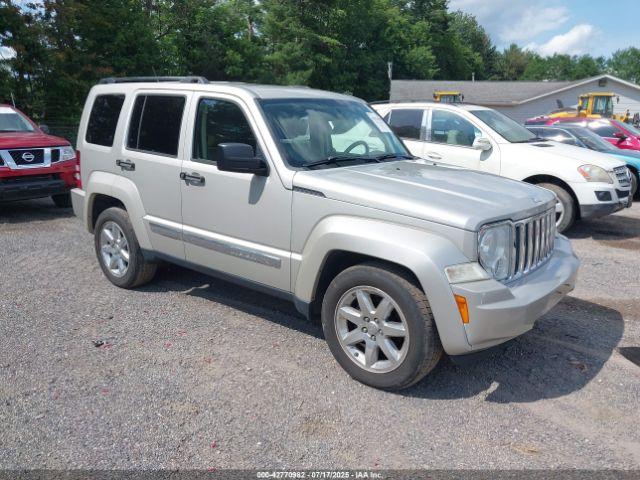  Salvage Jeep Liberty