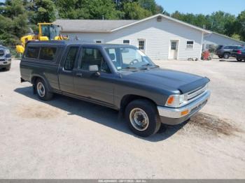  Salvage Toyota Pickup