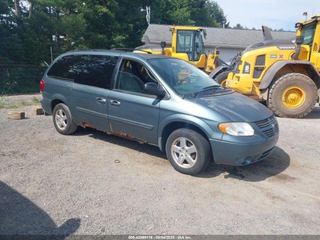  Salvage Dodge Grand Caravan