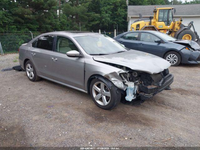  Salvage Volkswagen Passat