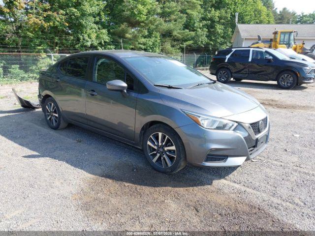  Salvage Nissan Versa
