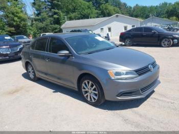  Salvage Volkswagen Jetta