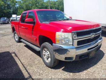  Salvage Chevrolet Silverado 2500