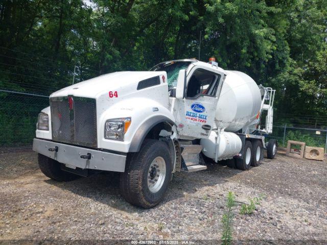  Salvage Kenworth T880