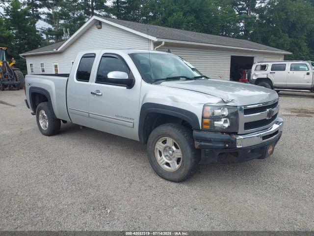  Salvage Chevrolet Silverado 1500