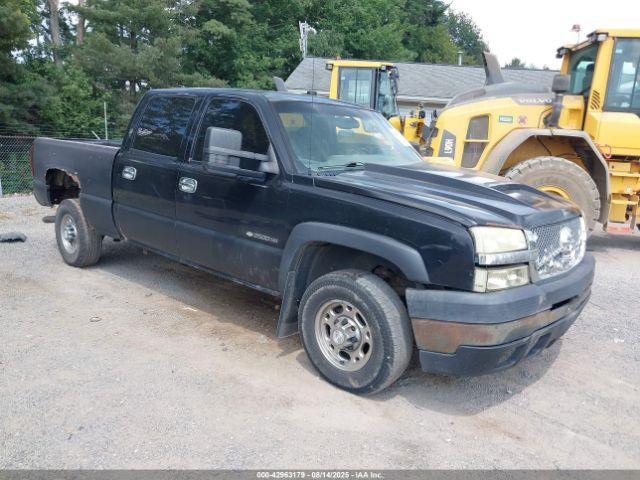  Salvage Chevrolet Silverado 2500