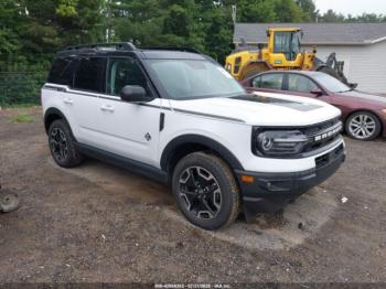 Salvage Ford Bronco