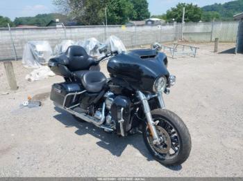  Salvage Harley-Davidson Flhtk