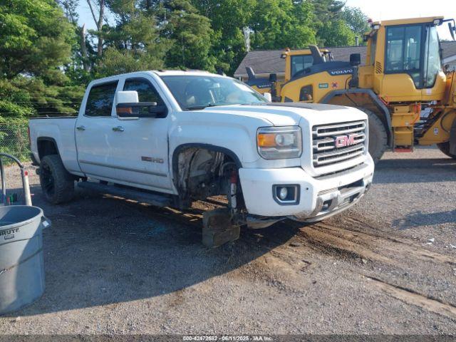  Salvage GMC Sierra 2500