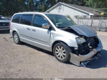  Salvage Chrysler Town & Country