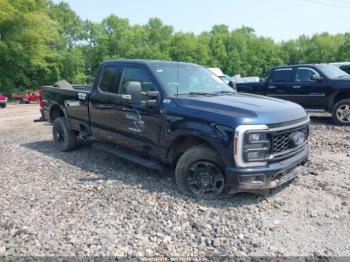  Salvage Ford F-350