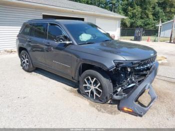  Salvage Jeep Grand Cherokee