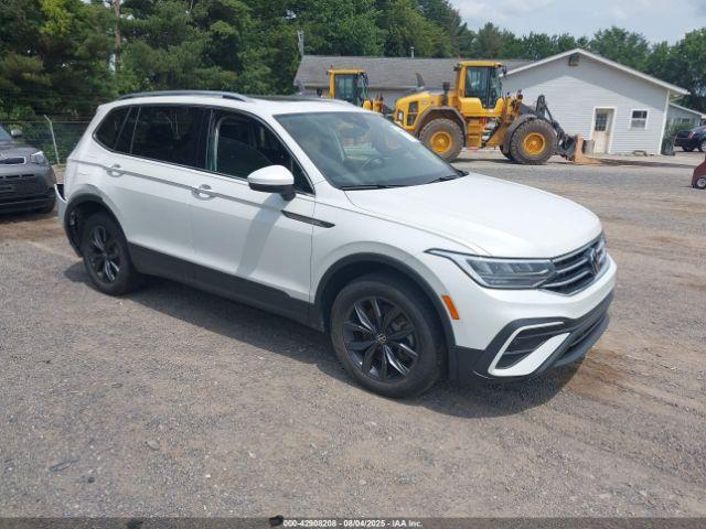  Salvage Volkswagen Tiguan