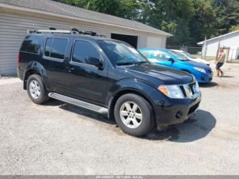  Salvage Nissan Pathfinder
