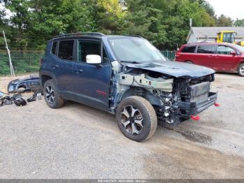  Salvage Jeep Renegade