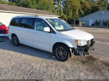  Salvage Dodge Grand Caravan