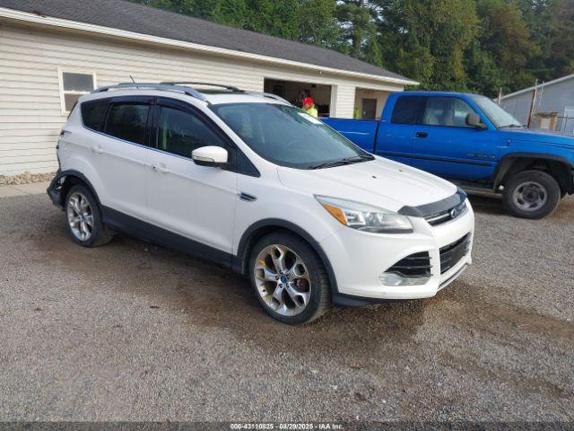  Salvage Ford Escape