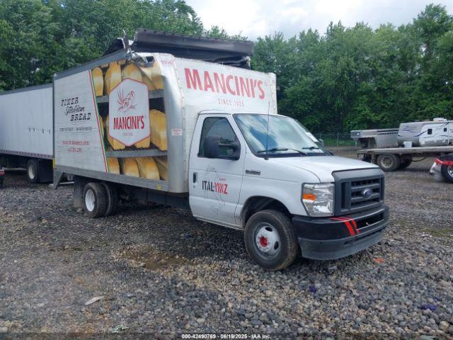 Salvage Ford E-350