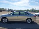 Toyota Camry Le Image 10