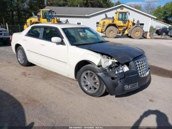  Salvage Chrysler 300