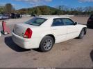 Chrysler 300 Touring Image 10