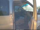 Chevrolet Express Image 16