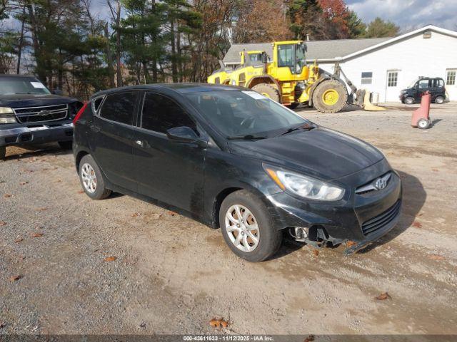  Salvage Hyundai ACCENT