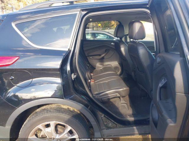 Ford Escape Se Image 8