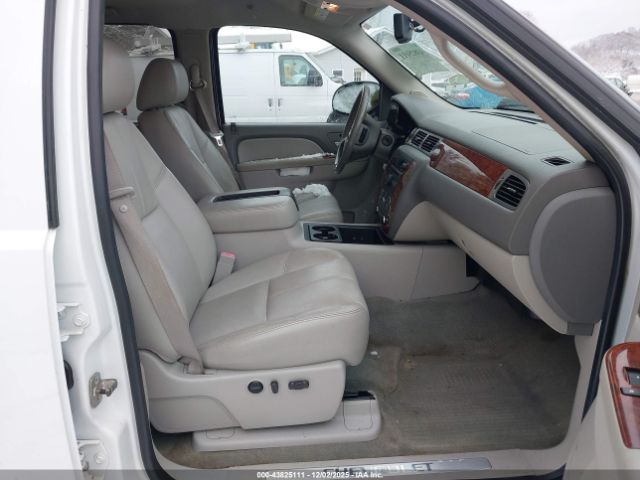 Chevrolet Silverado 1500 Ltz Image 3