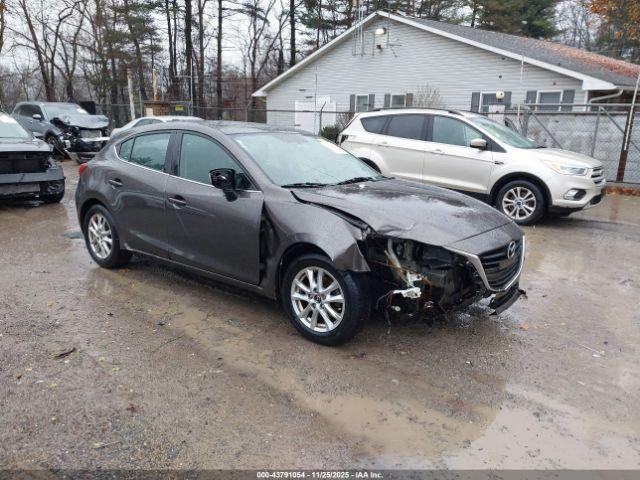  Salvage Mazda Mazda3