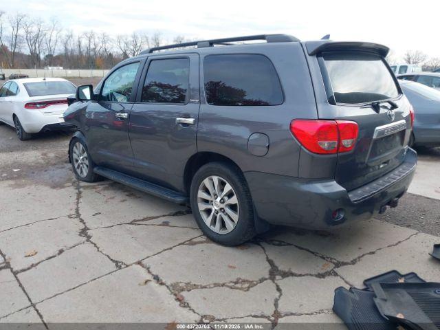 Toyota Sequoia Limited Image 13