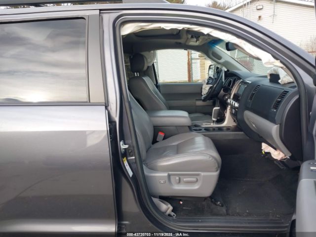 Toyota Sequoia Limited Image 16