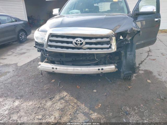 Toyota Sequoia Limited Image 9