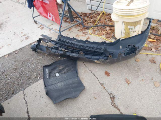 Toyota Sequoia Limited Image 3