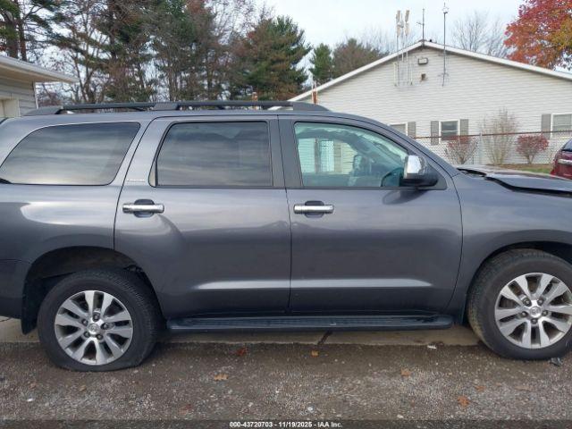 Toyota Sequoia Limited Image 5