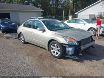  Salvage Nissan Altima