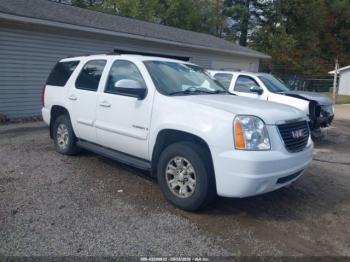  Salvage GMC Yukon