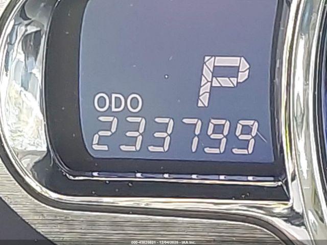 Toyota Sienna Xle V6 8 Passenger Image 15