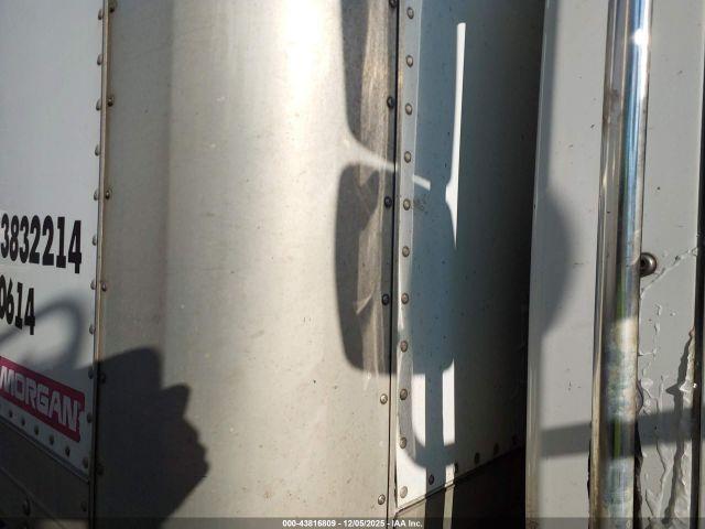 International 4000 4400 Image 4