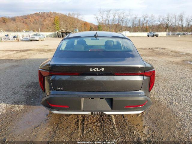 Kia K4 Lxs Image 10