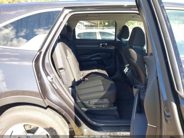 Kia Sorento Lx Image 18