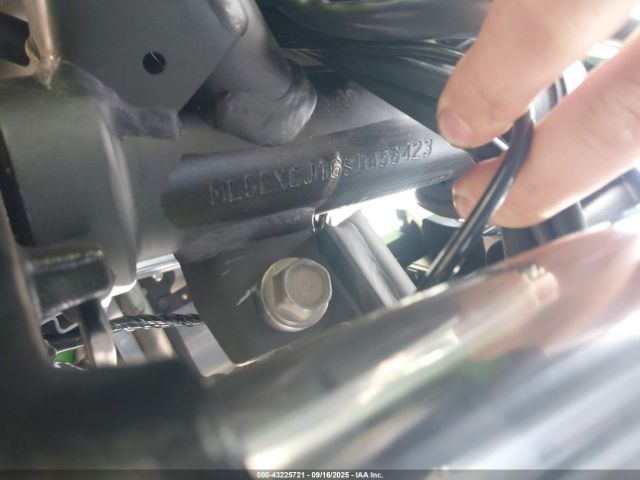 Kawasaki Ex500 Image 8